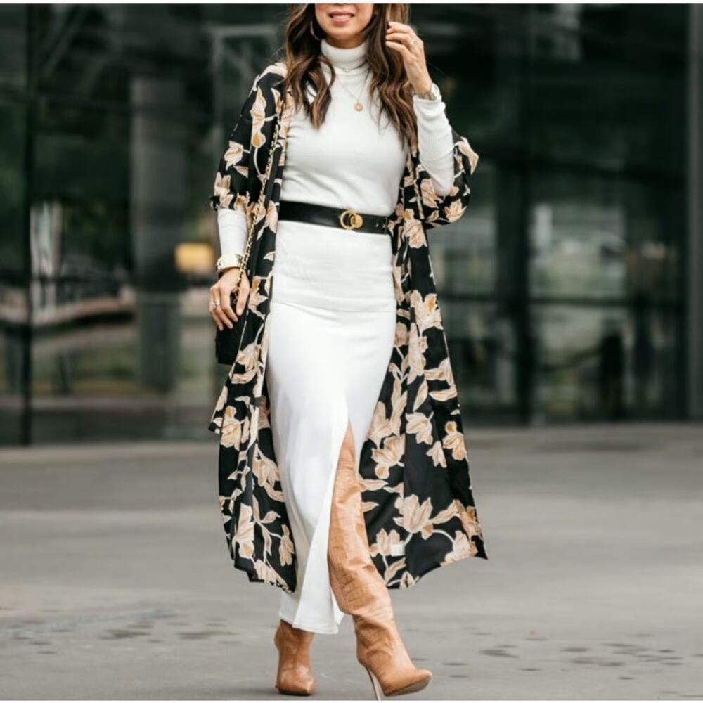 S/M Maison Du Soir Selena Kimono Black Gold Flora… - image 2